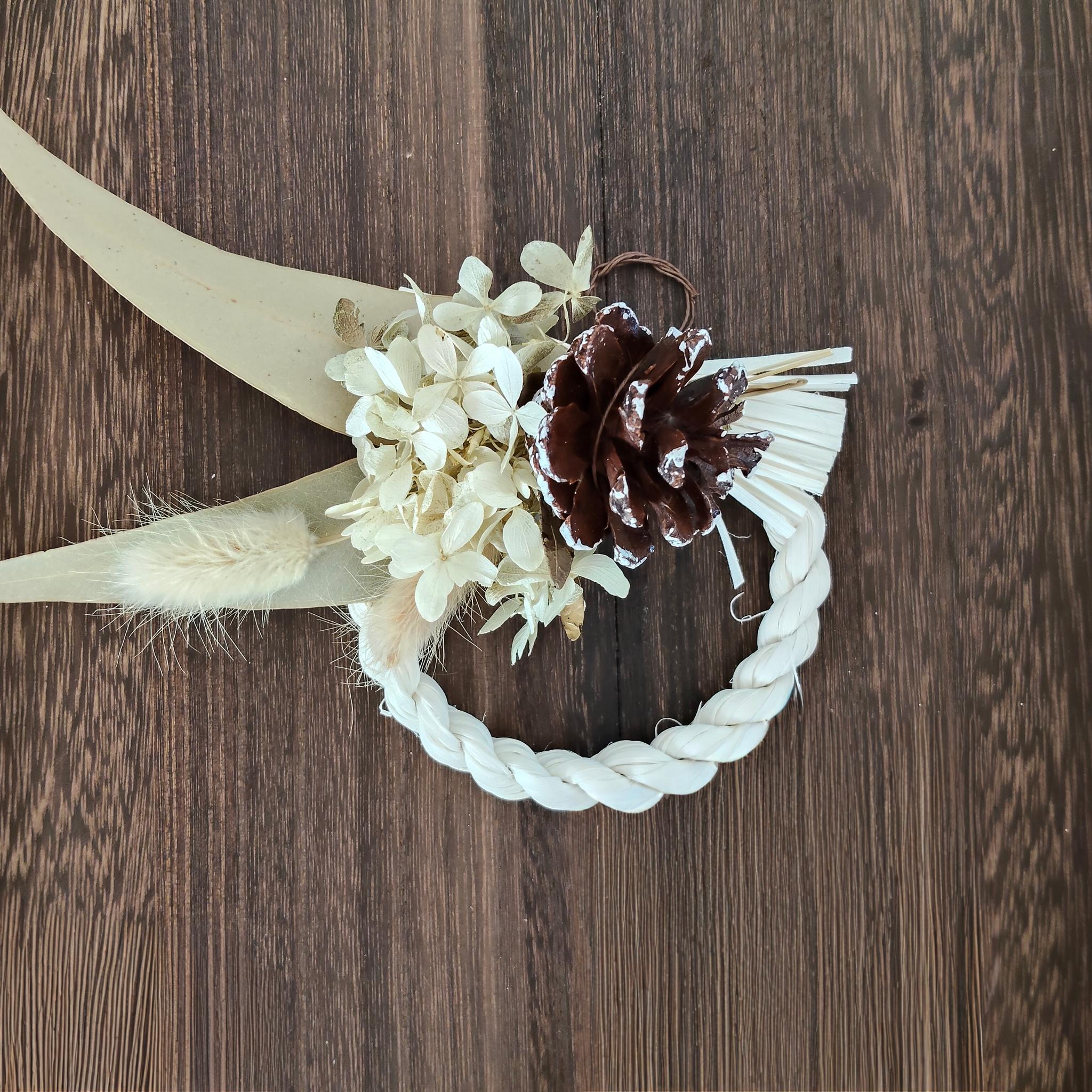 小さなしめ飾りプリザーブドフラワーしめ縄リース | 1枚目