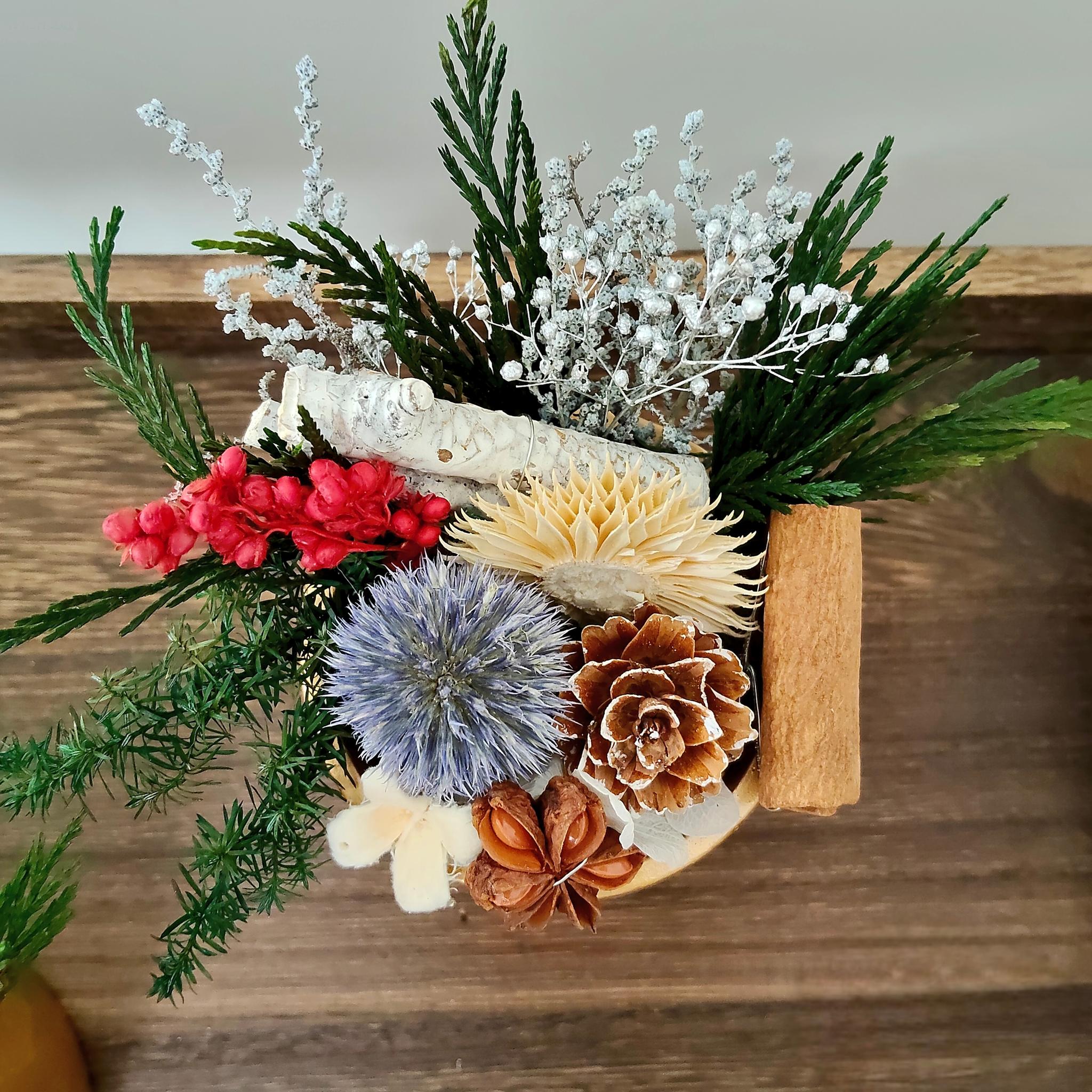 森のきらめき星灯りのクリスマスアレンジ プリザーブドフラワードライフラワー | 4枚目